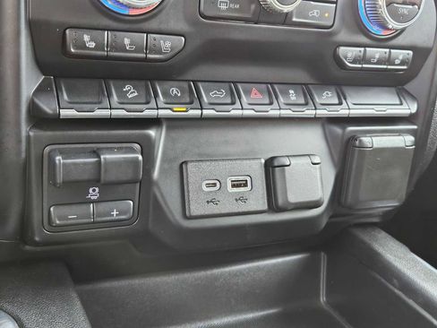 Used 2019 GMC Sierra 1500 AT4 image 29