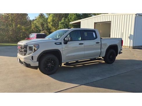 New 2026 GMC Sierra 1500 Pro w/ Graphite Edition image 4
