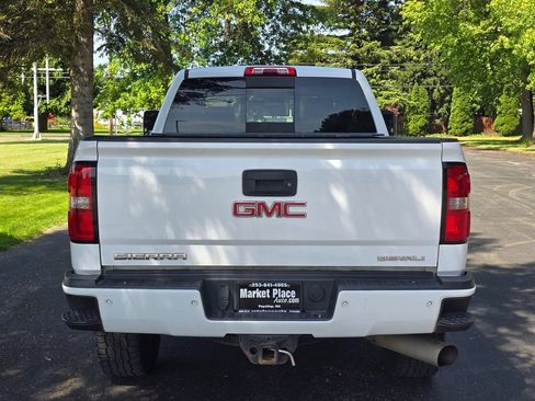Used 2015 GMC Sierra 3500 Denali w/ Duramax Plus Package AWD/4WD image 4