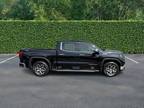 Used 2025 GMC Sierra 1500 SLT w/ SLT Premium Plus Package AWD/4WD image 2