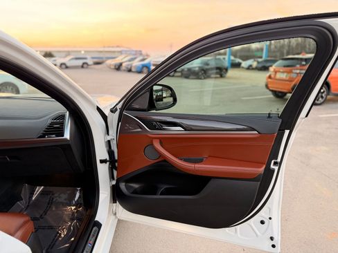 Used 2020 BMW X4 M w/ Executive Package image 34