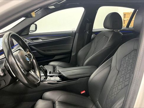Used 2023 BMW 530i w/ M Sport Package image 27