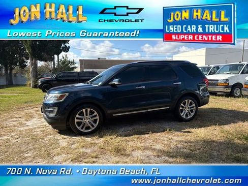 Used 2017 Ford Explorer Limited image 3