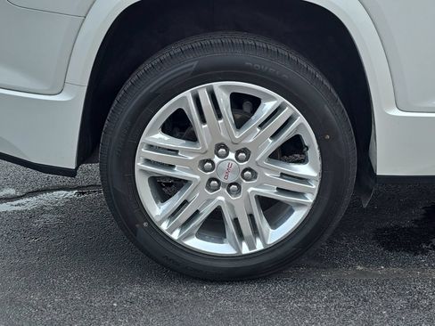 Used 2018 GMC Acadia Denali w/ Technology Package AWD/4WD image 55