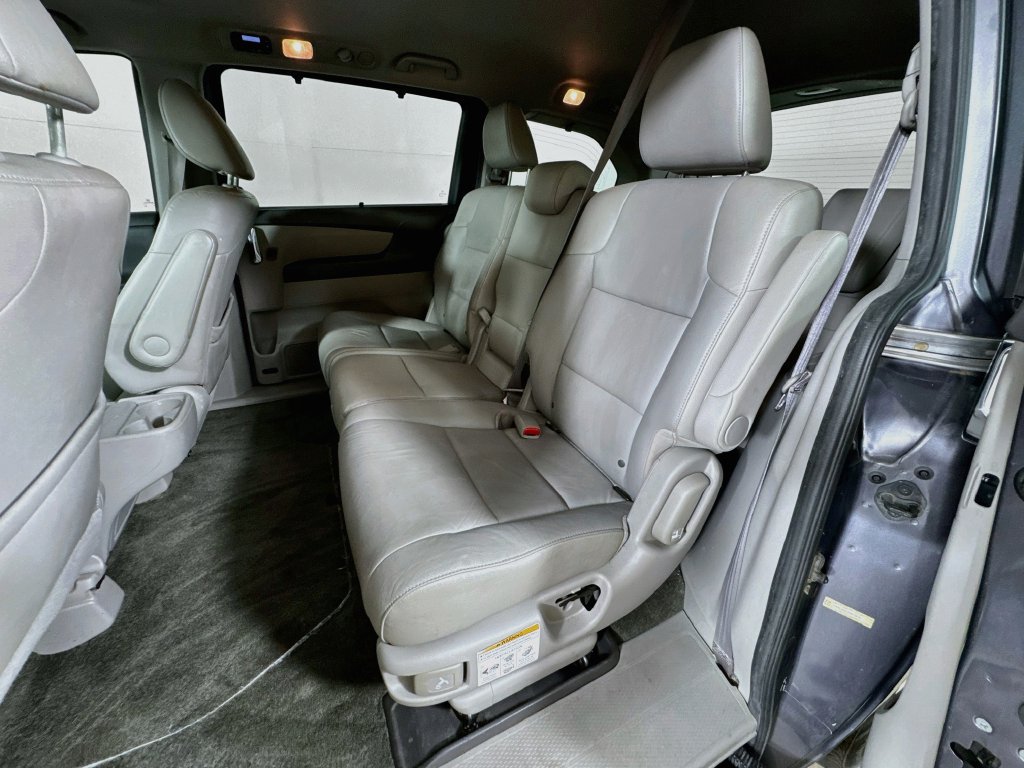 Used 2014 Honda Odyssey EX-L image 31