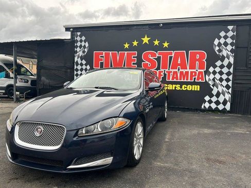 Used 2012 Jaguar XF image 3