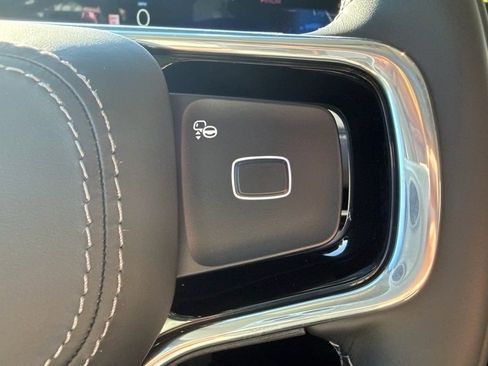 New 2025 Lincoln Navigator Reserve image 32