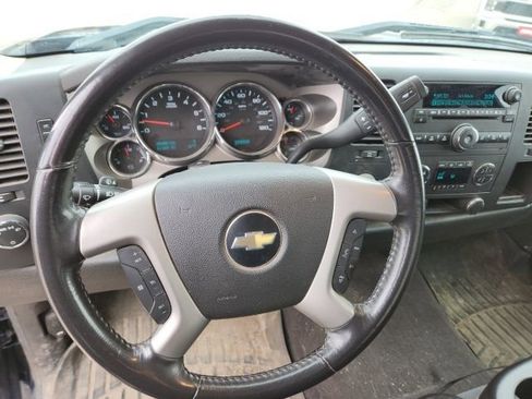 Used 2009 Chevrolet Silverado 1500 LT w/ Power Pack Plus image 9