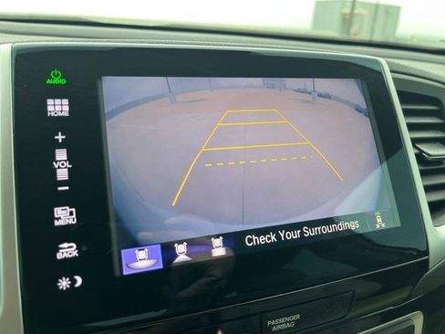 Used 2016 Honda Pilot Elite image 26