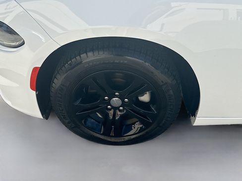 Used 2022 Dodge Charger SXT RWD image 34