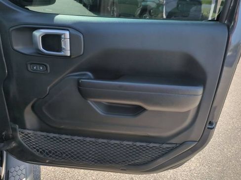 Used 2021 Jeep Wrangler Unlimited Sport AWD/4WD image 33