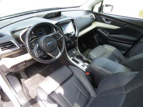 Used 2020 Subaru Ascent Limited w/ Technology Package AWD/4WD image 11