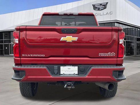 Used 2022 Chevrolet Silverado 2500 High Country w/ Safety Package II AWD/4WD image 5