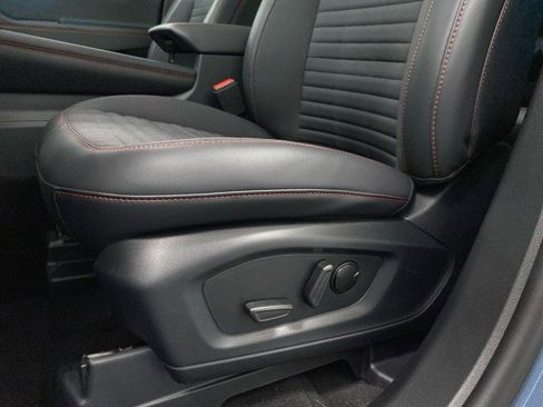 New 2026 Ford Explorer ST-Line w/ ST-Line Street Pack image 17