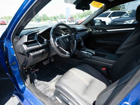 Used 2020 Honda Civic Sport image 8