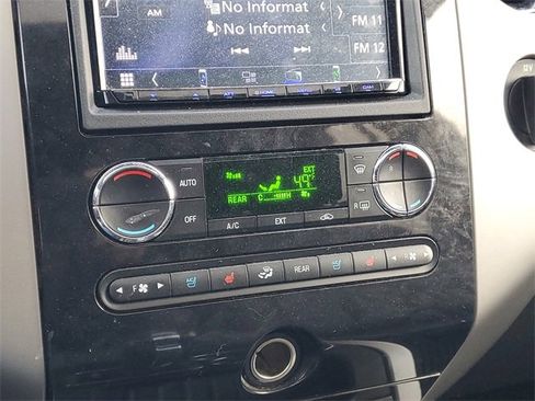 Used 2014 Ford Expedition Limited w/ Equipment Group 301A image 23
