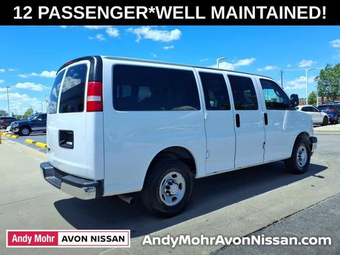 Used 2018 Chevrolet Express 3500 LT w/ LT Preferred Equipment Group RWD image 7