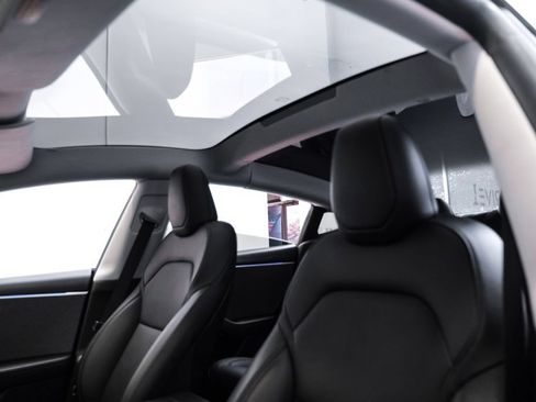 Used 2025 Tesla Model 3 Long Range RWD image 15