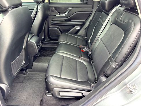 Used 2024 Lincoln Corsair FWD w/ Equipment Group 101A image 19