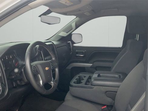 Used 2017 Chevrolet Silverado 1500 LT w/ LT Convenience Package AWD/4WD image 45