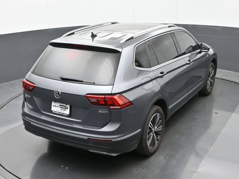 Used 2019 Volkswagen Tiguan SEL w/ 3rd Row Seat Package AWD/4WD image 33