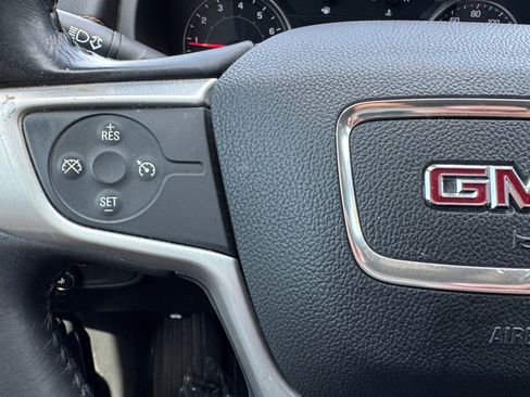 Used 2019 GMC Terrain SLE w/ Driver Convenience Package image 17