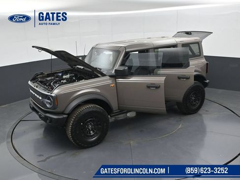 Used 2026 Ford Bronco Badlands AWD/4WD image 54