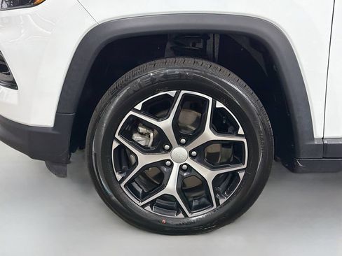 Used 2024 Jeep Compass Limited AWD/4WD image 32