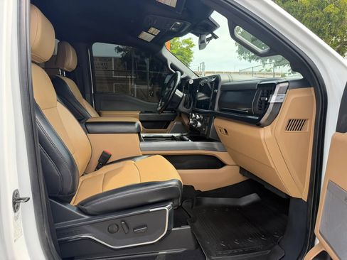 Used 2023 Ford F250 Lariat AWD/4WD image 18