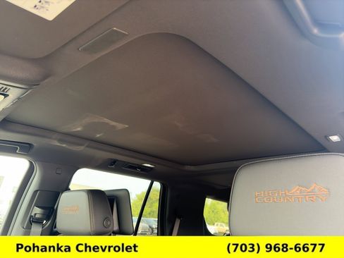 New 2026 Chevrolet Tahoe High Country AWD/4WD image 19