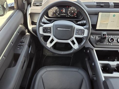 Used 2025 Land Rover Defender 110 S AWD/4WD image 11
