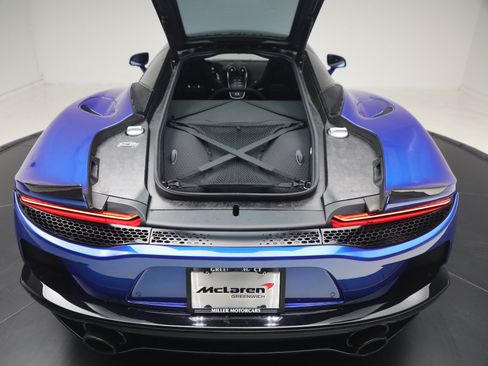 Used 2023 McLaren GT RWD image 39