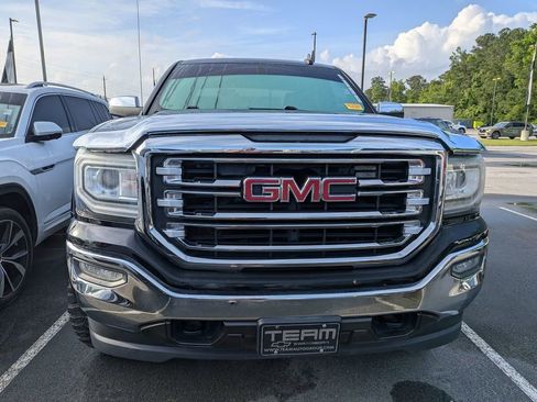 Used 2018 GMC Sierra 1500 SLT w/ SLT Premium Package AWD/4WD image 14