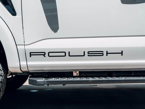 New 2025 Ford F150 Lariat w/ Equipment Group 502A High image 14