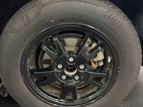 Used 2015 Toyota Prius Two image 29