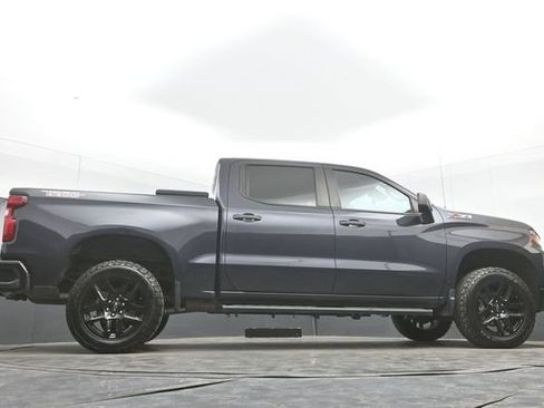 Used 2022 Chevrolet Silverado 1500 Custom Trail Boss w/ LPO, Dark Essentials Package AWD/4WD image 45