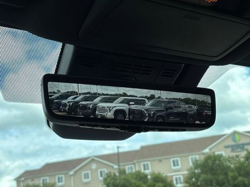 Used 2026 Toyota Grand Highlander AWD Hybrid image 28
