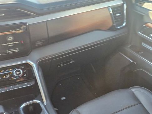 Used 2023 GMC Sierra 1500 Denali image 13