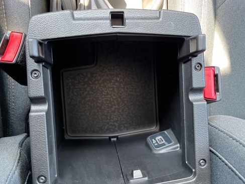 New 2025 Jeep Wrangler Sport S image 28