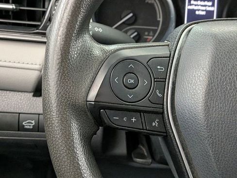 Used 2020 Toyota Camry LE w/ Carpet Mat Package FWD image 32