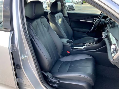 Used 2024 Acura Integra image 8