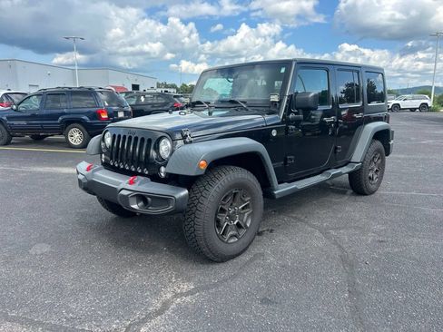 Used 2017 Jeep Wrangler Unlimited Sport AWD/4WD image 5