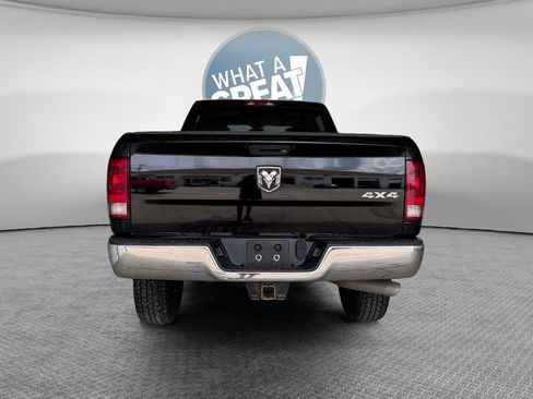 Used 2014 RAM 2500 Tradesman w/ Chrome Appearance Group AWD/4WD image 5