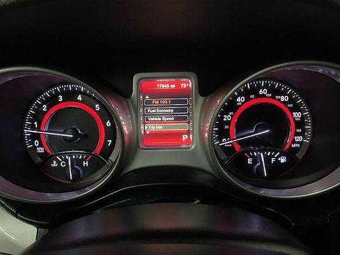 Used 2020 Dodge Journey SE w/ Blacktop Package image 18