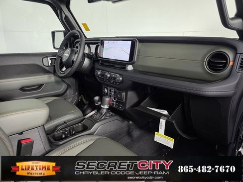 New 2025 Jeep Gladiator Mojave image 32