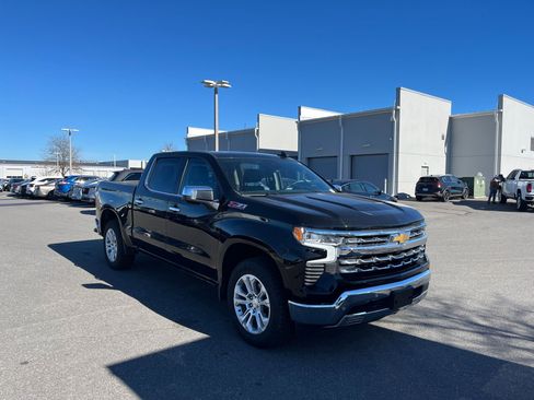 Used 2023 Chevrolet Silverado 1500 LTZ image 11