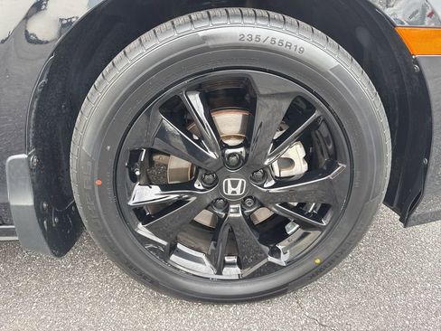 Used 2023 Honda Odyssey Sport image 9