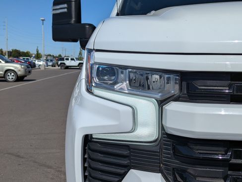 Used 2024 Chevrolet Silverado 1500 RST AWD/4WD image 43