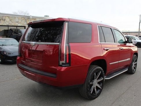 Used 2015 Cadillac Escalade Luxury AWD/4WD image 7