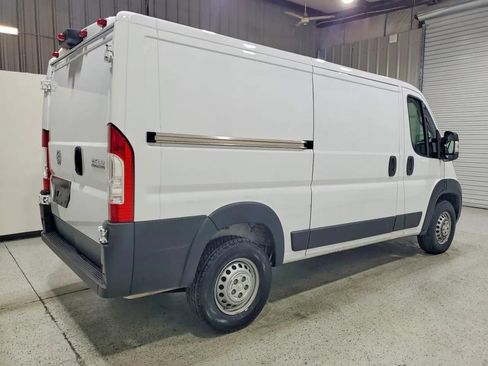 Used 2025 RAM ProMaster 2500 w/ Convenience Group FWD image 4